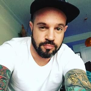 Meet your Posher, Kenny